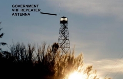 Government VHF repeater antenna on fire watch tower with militant in Oregon 2016 armed standoff
